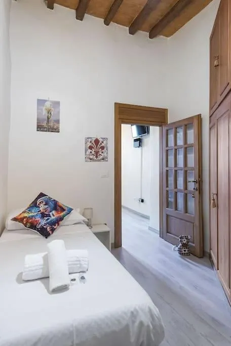 Unyca - Santa Croce Cozy Apartment Florence 0*,